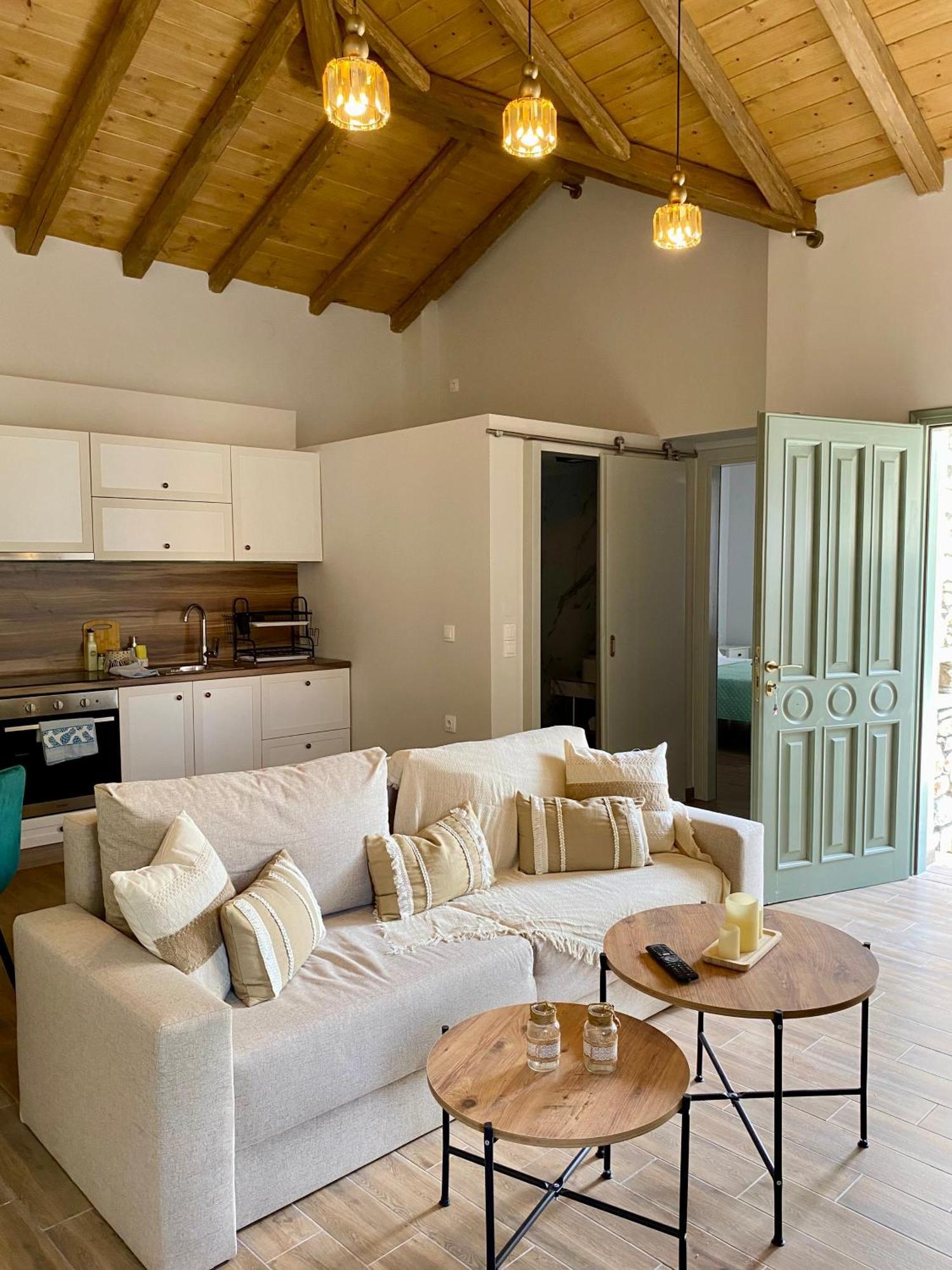 Holiday home Oneiropetra Luxury House Argalasti
